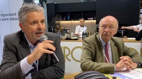 Pierre de Lépinau (à g.) et Rémi Haquin, directeur et président d’Adivalor. © R. FOURREAUX